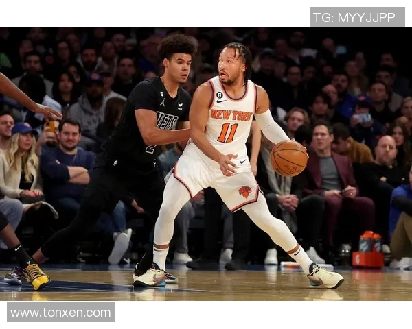 尼克斯四连胜大胜篮网！布伦森28分领衔进攻火力，季后赛冲刺势头强劲