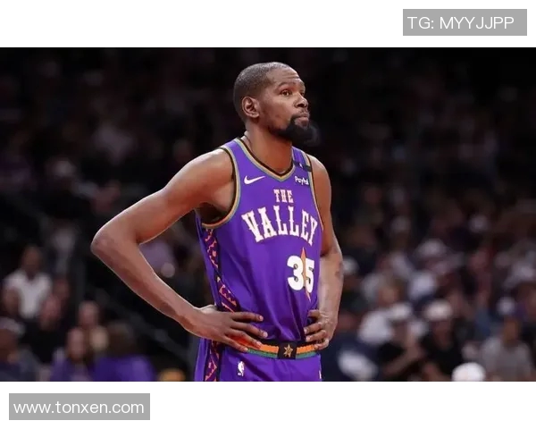 NBA一夜达成三笔重磅签约！利拉德喊话库里共冲总冠军